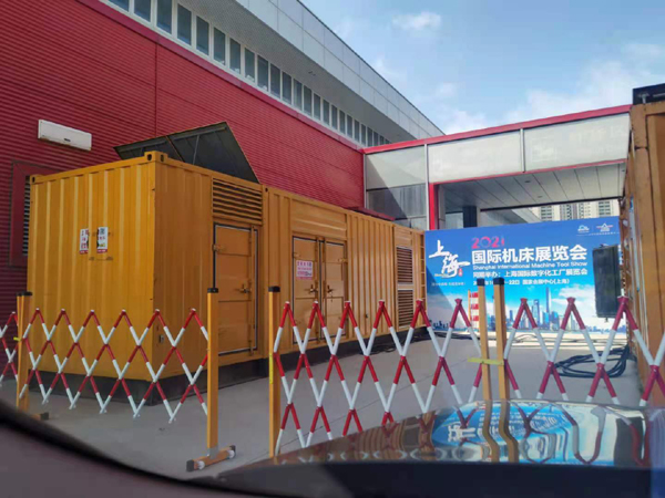 吴江发电车出租-发电机无电压或电压太低怎么办？