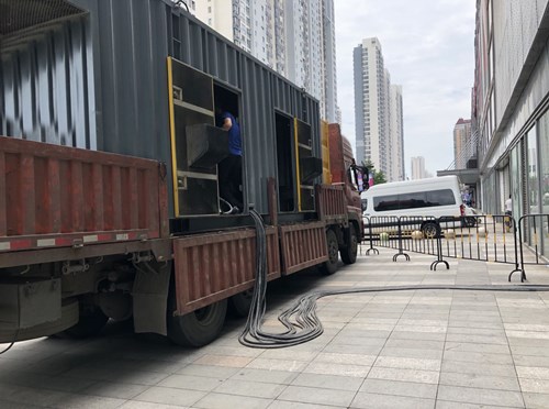 吴江低温环境下，柴油发电机组电池充满电的具体时间受哪些因素影响？